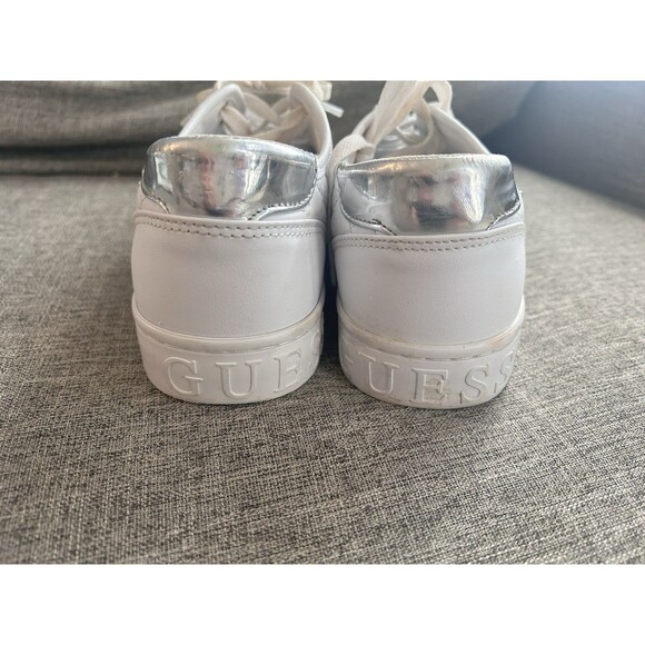 Guess Gladiss Sneakers Womens 9.5 Silver Accents Guess Spell Out White - Picture 8 of 12
